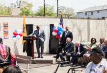 Cory Booker on His Side, Newark’s Mayor Charts a Pragmatic Second Term