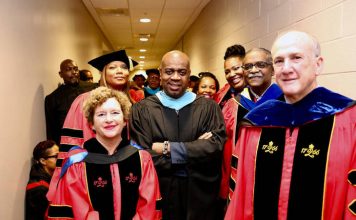 Queen Latifah Delivers Keynote to Rutgers Newark Graduates