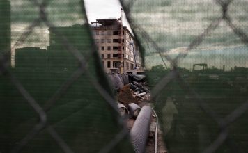 Will Amazon pick underdog Newark for its HQ2? Experts worry the city cannot afford to win.