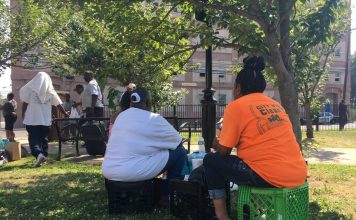 Homeless shelter that closed in sweltering heat reopens (for now)